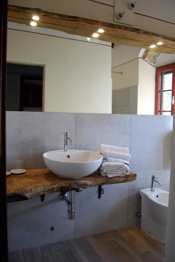 Agriturismo Fattoria Lischeto 볼테라 외부 사진